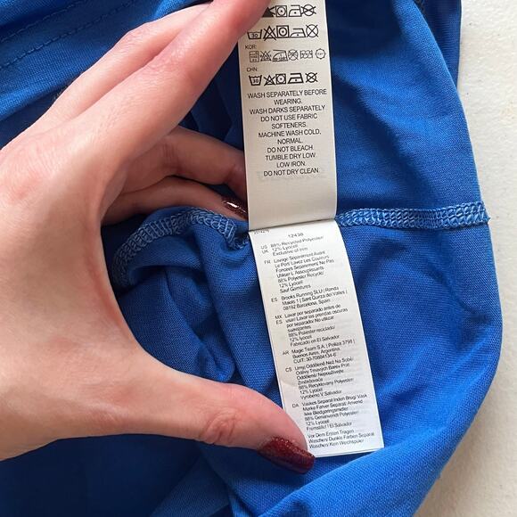 NWT! Brooks Women’s Graphic Blue T-Shirt Size XXL - Picture 5 of 15